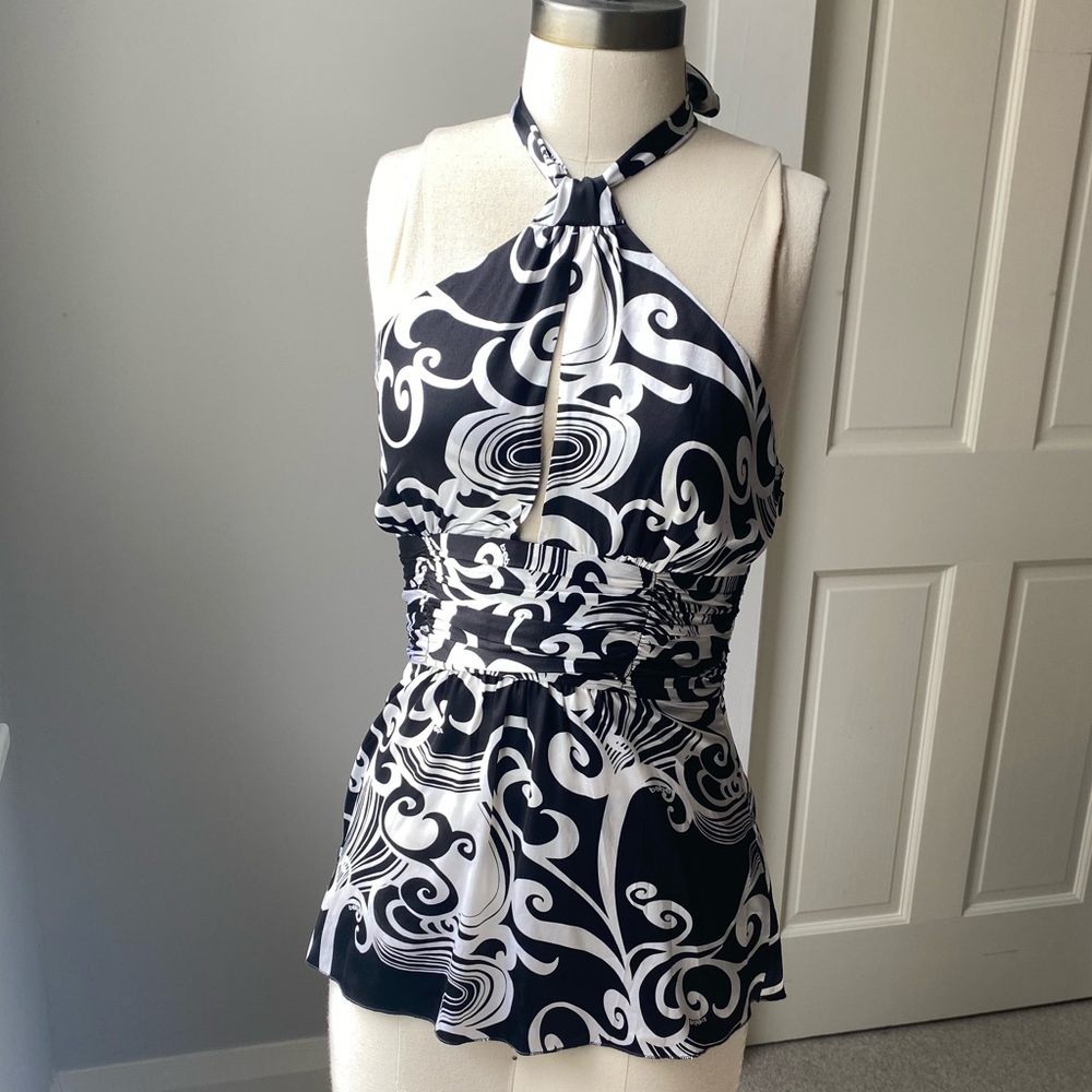 NWT Bebe Silky B&W Halter Top with Keyhole Detail